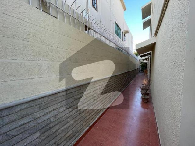 Phase 7 500 Yard Single Storey Furnished Bungalow For Rent. DHA Phase 7