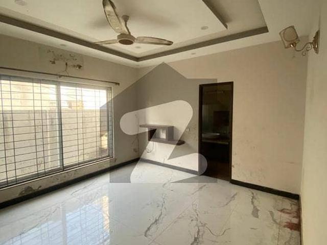 Phase 9 town 5 marla house available for rent best offer