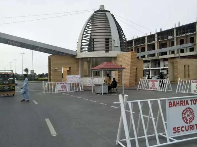 Phase 1 Northern 3 marla next to corner commerical for sale Lahore Bahria Orchard ID 08261