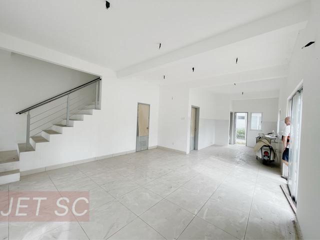 Jejawi Bandar Botanic 2sty 2070sqft Basic unit for sale