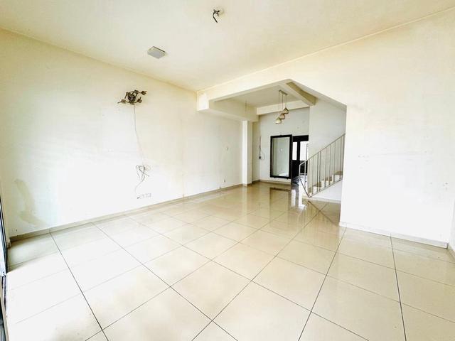 PHASE 3 2 Sty Terrace Acacia Park Tasik Puteri Garden height