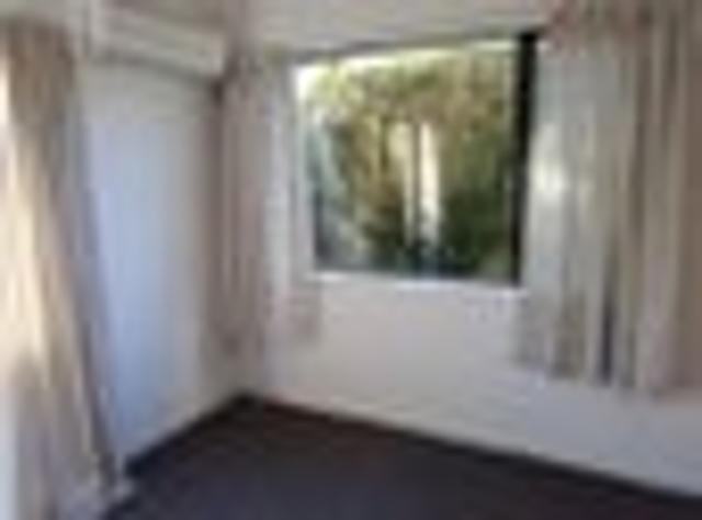 Phillipstown, 2 bedrooms, $440 pw