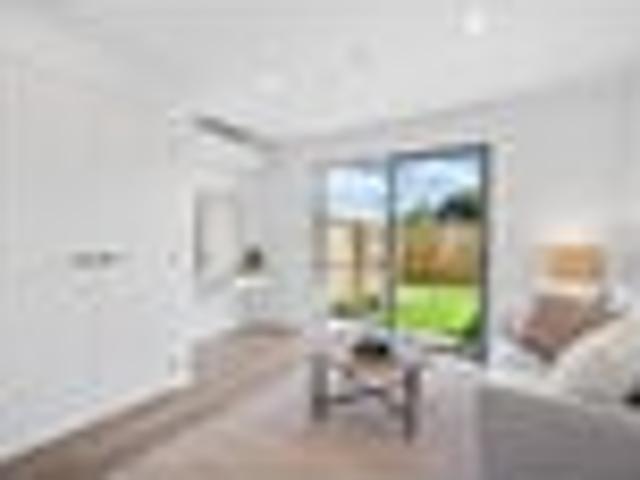 Phillipstown, 2 bedrooms, $500 pw