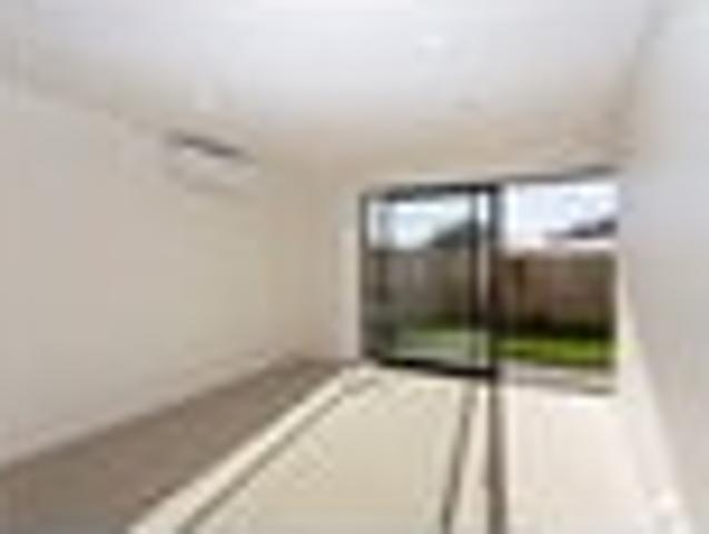 Phillipstown, 2 bedrooms, $520 pw