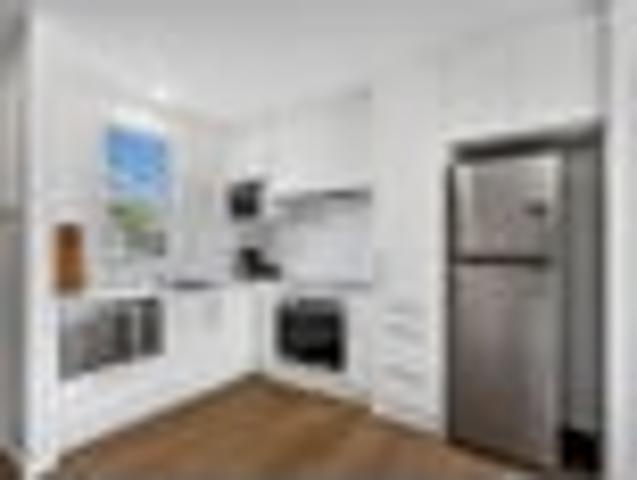 Phillipstown, 2 bedrooms, $525 pw