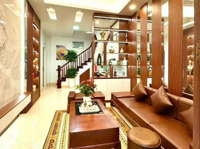 Phú đô lô góc 2 thoáng 3 ngủ nội thất đủ gần ô tô