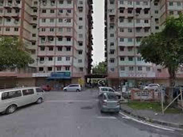 Pinang Emas Batu Ferringhi 3Bedrooms 560sf Basic Unit Tiles Floor