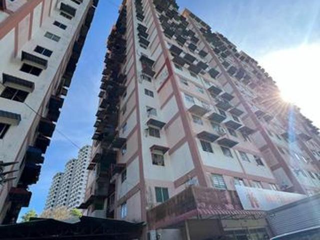 Pinang Emas for sale at batu ferringhi original unit