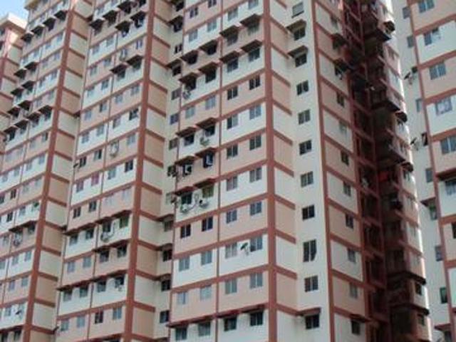 Pinang Emas Flat at Bt Ferringhi Penang For Sale