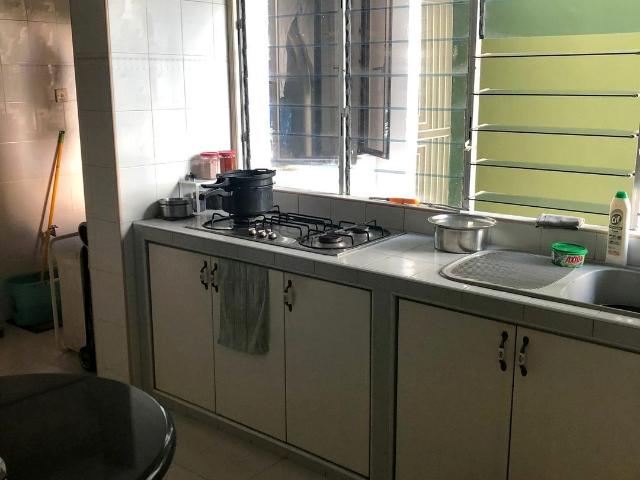 Pine Grove D21, Condominium