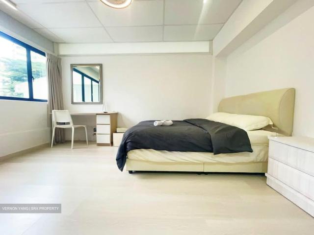 Pine Grove D21, Condominium