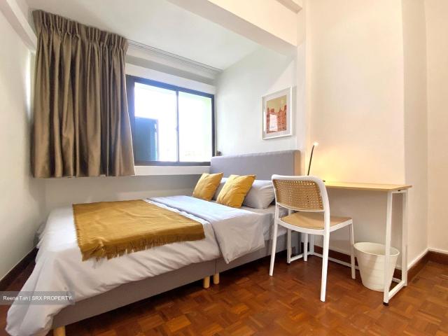 Pine Grove D21, Condominium