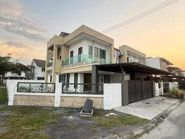 Pine Park Sri Klebang Freehold Nice Corner Double Storey