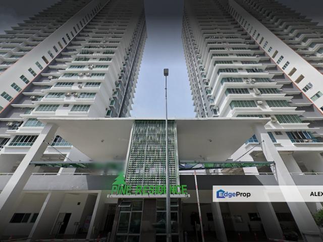 Pine Residence