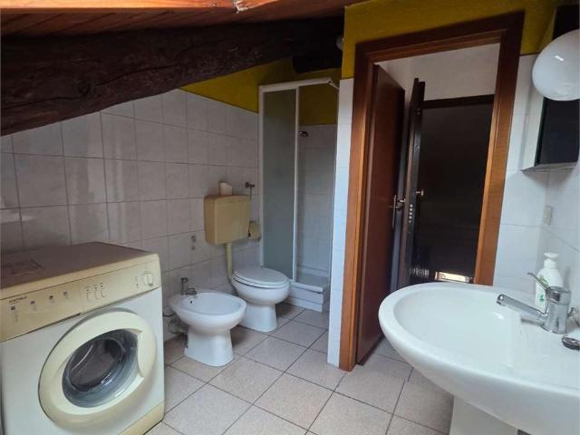 PINEROLO centro mansarda ARREDATA, termoautonomo