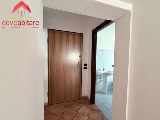 PINEROLO centro, ristrutturato NON ARREDATO