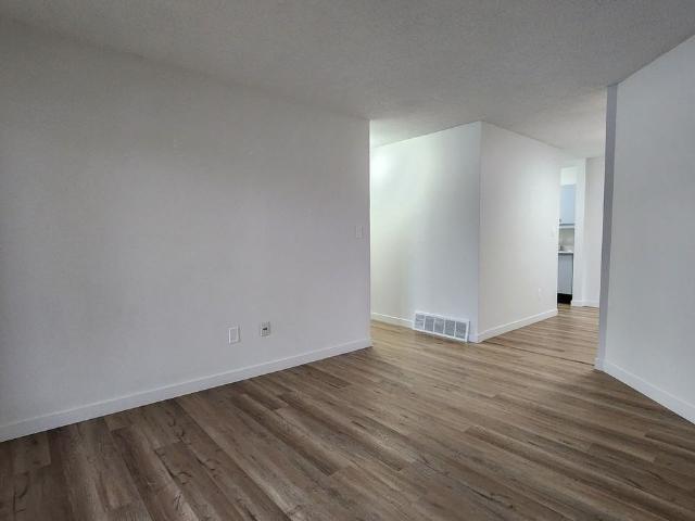 Pineridge Grove Estates 2 Bedroom Apartment for Rent at 7 Poirier Ave, St. Albert, AB T8N 4B5