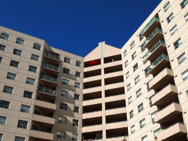 Pineridge Place 2 Bedroom Apartment for Rent at 744 & 744 Proudfoot Lane, London, ON N6H 5H8 West London