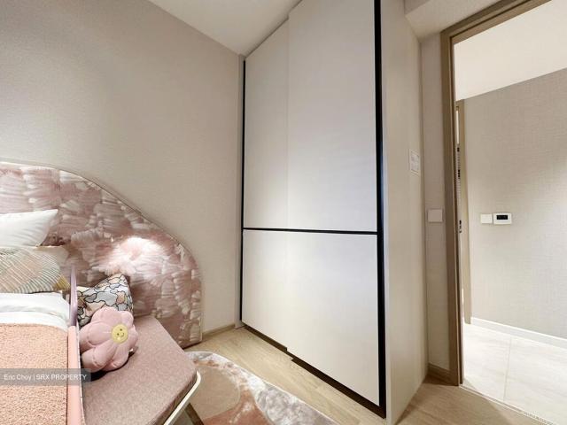 Pinery Residences D18, Condominium