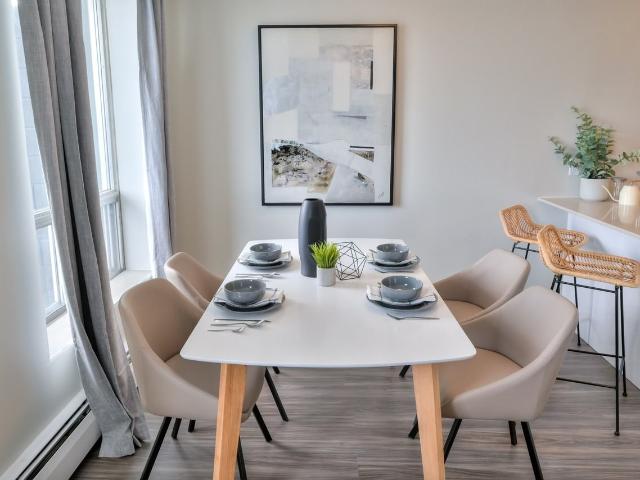 Pinewood Heights 2 Bedroom Apartment for Rent at 838 Pinewood Cres, Ottawa, ON K2B 8B7 Queensway Terrace North