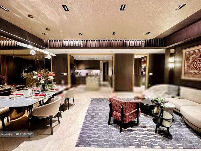 Pinetree Hill D21, Condominium