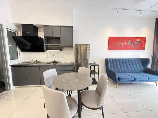 Pinnacle Sri Petaling 2 ROOM Fully Furnished No Bed Mattress For Rent