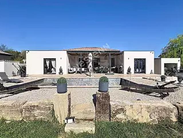 Piolenc 84420 Achat / Vente maison 5 pièces t5 au dernier étage piscine