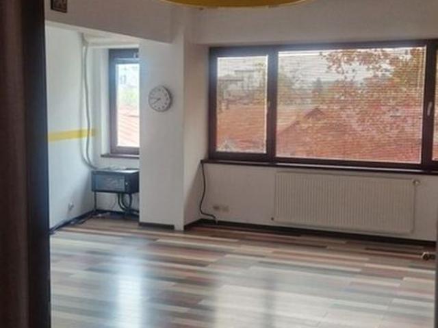 Piata Unirii Patriarhie,sector 4, vila spatioasa 400mp, birou