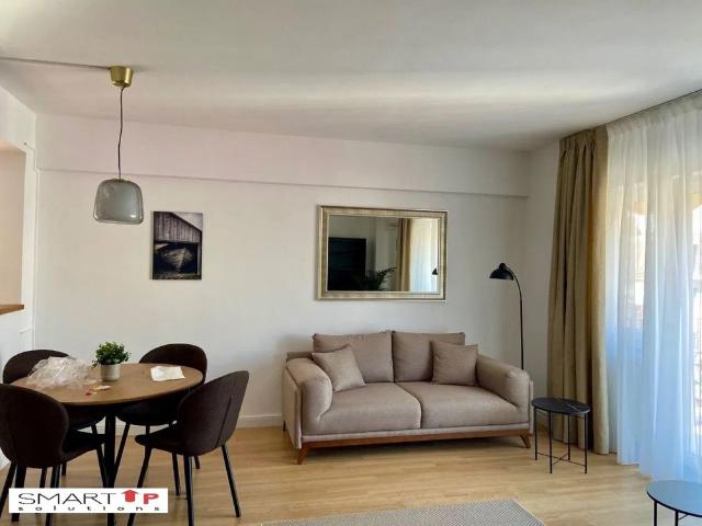 Piata Victorei Ap 4 cam renovat 2025 parcare subterana