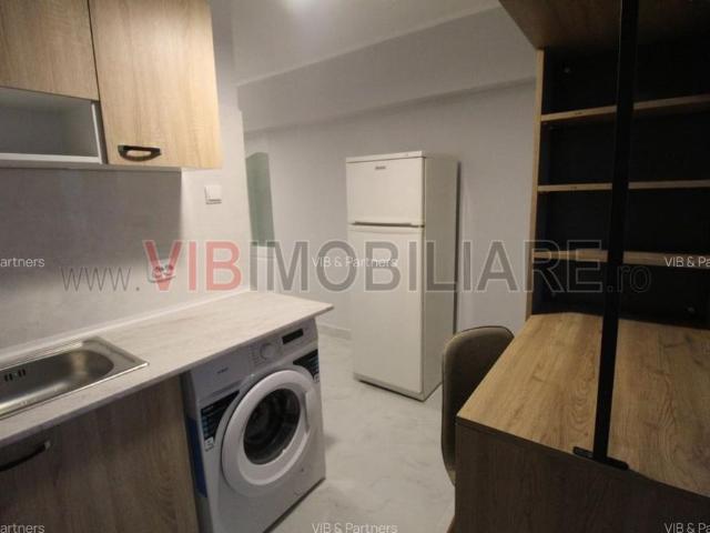 Piata Alba Iulia Decebal studio prima inchiriere vedere bulevard