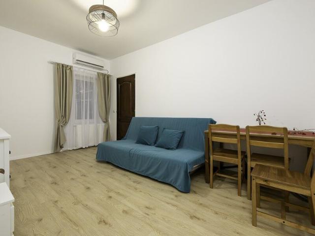 Piata Muncii Proprietar inchiriez ap 2 cam dec, zona spital Victor Babes
