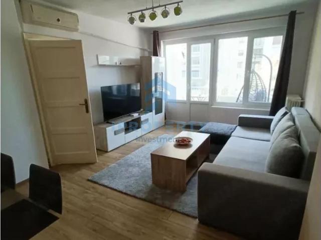 Piata Romana | 2 Camere | Metrou | AC | Complet Renovat |