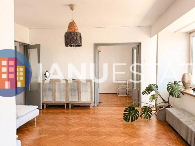 Piata Romana 8`Metrou Magheru C.A. Rosetti Centrala Terasa PetFriendly
