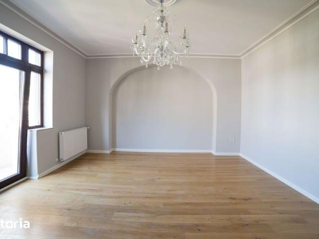 piata romana ase inchiriere apartament 5 camere