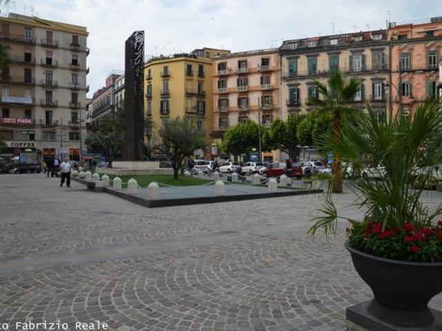 Piazza Carit