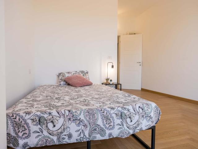 Piazza Carlo Caneva 4 Room 1
