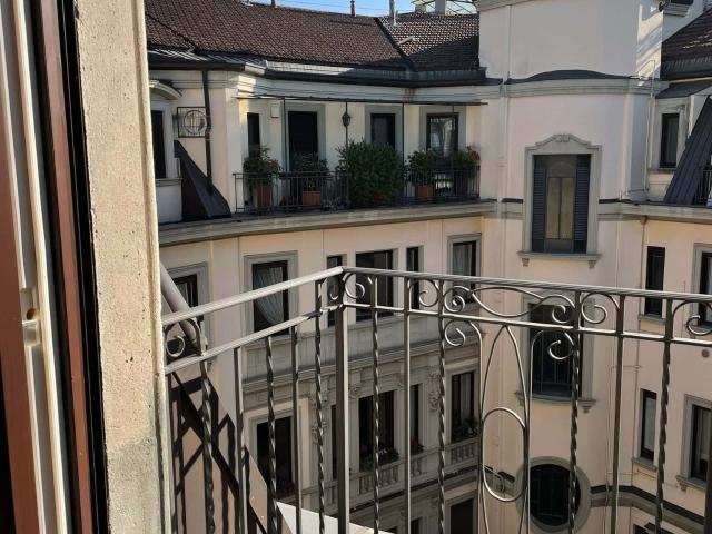 Piazza Eleonora Duse 1