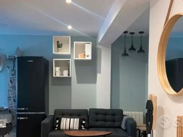 Piazza statuto trilocale finemente arredato