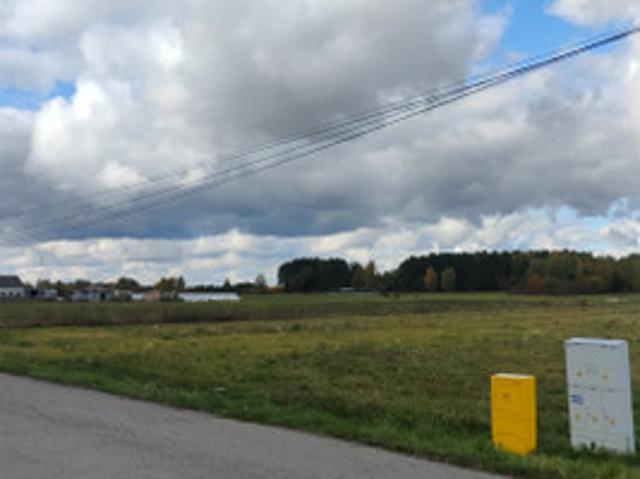 Piaseczyński, Lesznowola, Mroków, Szkolna
