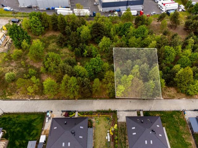 Piaski 1 019 m², Wolica