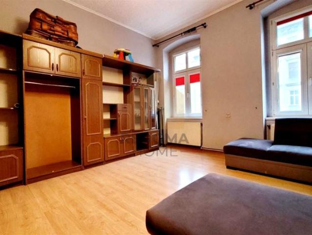 Piastowska 80,10 m², Legnica