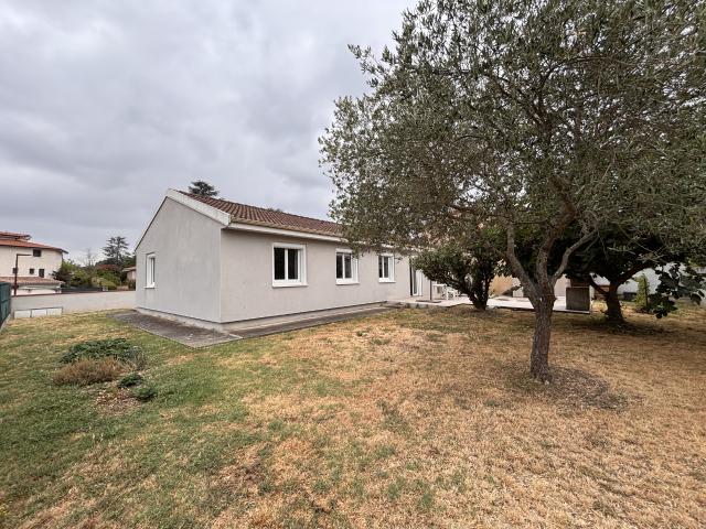 Pibrac centre Maison de plain pied T4 avec jardin et garage