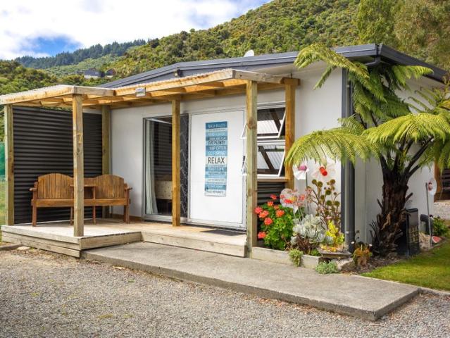 picton, 1 bedroom
