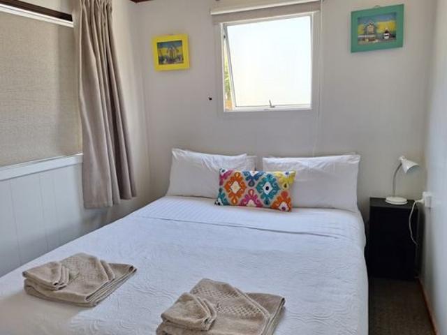 picton, 1 bedroom