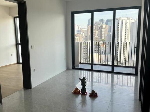 Piccadilly Grand D8, Apartment