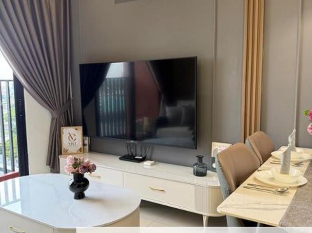 Piccadilly Service Residence @ Greentown