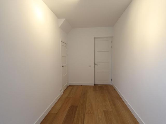 Pieter de Hoochstraat 96H 1071 EK Amsterdam