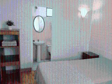 pieza amoblada, entrada independiente, con baño privado