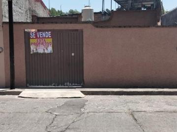 Pie de casa en venta en la Felix Ireta ideal para Inversi?n