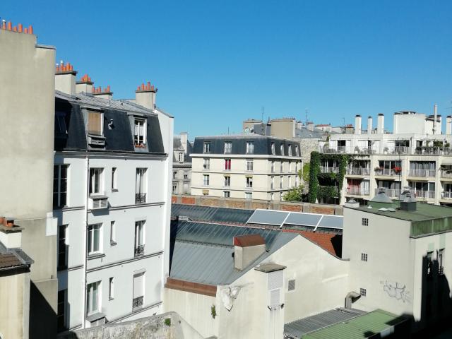 PLACE VOLTAIRE 75011 Pied à terre ou premier achat